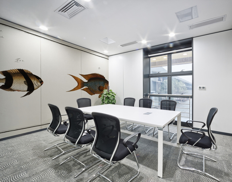 1. Chaetodon Pavo 2. Chaetodon aruanus Wall Printing