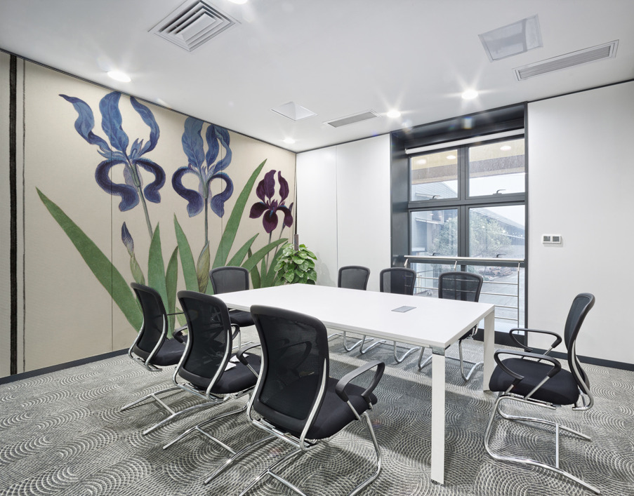 Purple iris vintage style Wall Printing