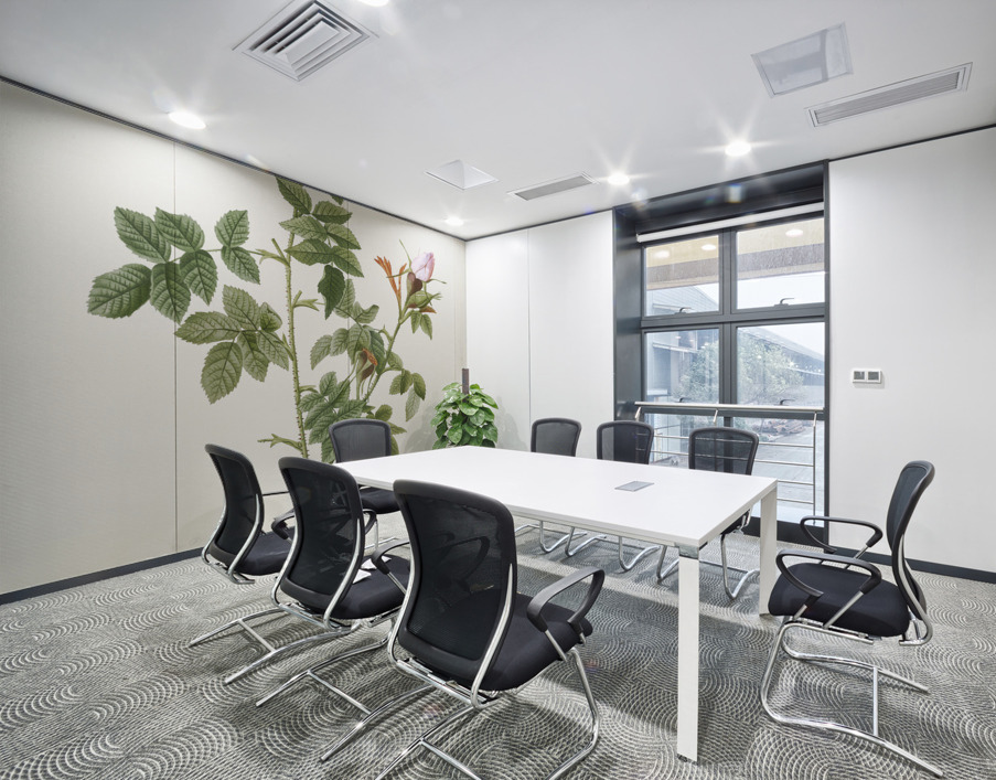 Blooming pink rosebush Wall Printing