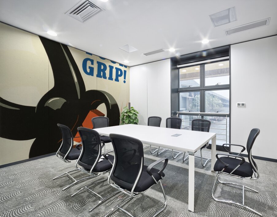 Tighten Your Grip! Wall Printing